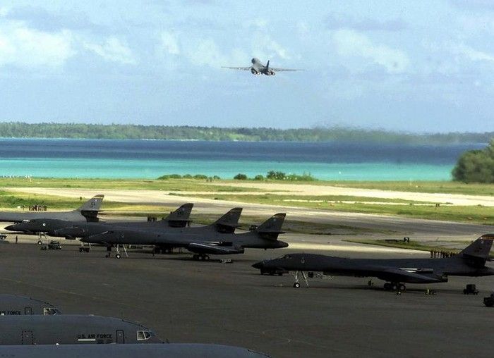 Iran Tembakkan Rudal ke Pangkalan AS-Inggris di Diego Garcia