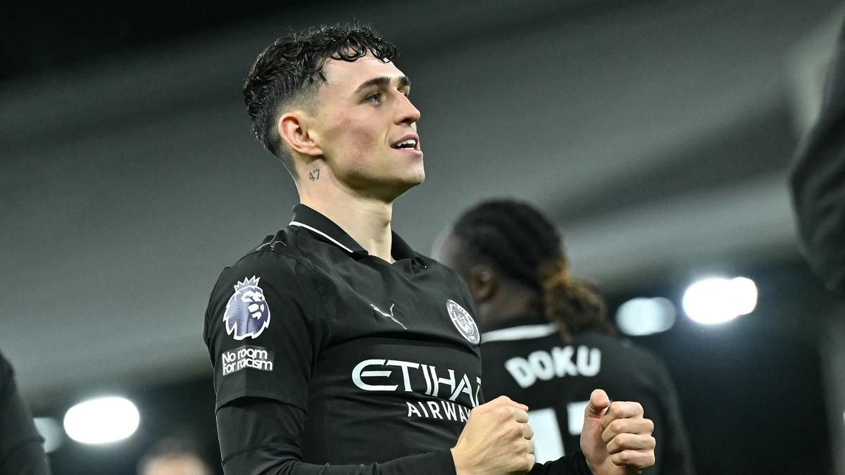 Wayne Rooney Khawatir Phil Foden Jarang Dimainkan di Man City