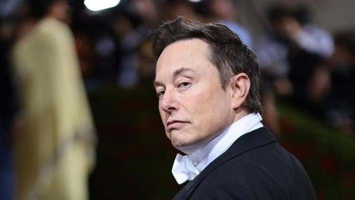 Elon Musk Kaitkan KB dengan Ketertarikan pada Henry Cavill