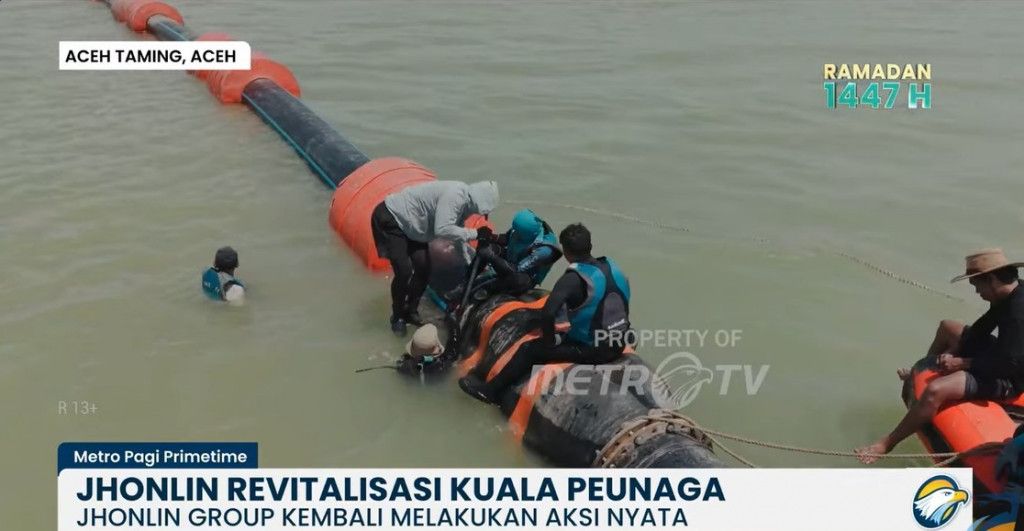 Jhonlin Group Keruk Muara Sungai Aceh Tamiang