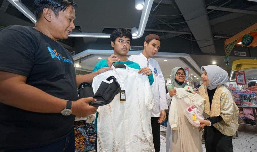 Prochiz Donasi Pendidikan untuk Santri Difabel