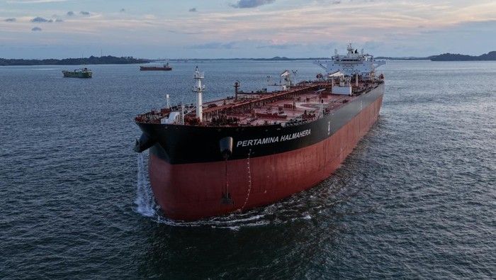 Pertamina Siagakan 345 Armada Kapal Amankan Pasokan Energi