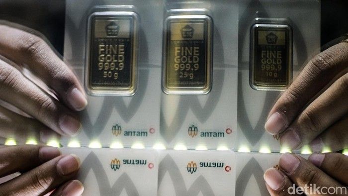 Harga Emas Antam Turun Rp 25.000 per Gram pada 6 Maret 2026