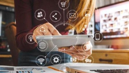 Pendidikan Indonesia Didorong Adaptif Terhadap AI