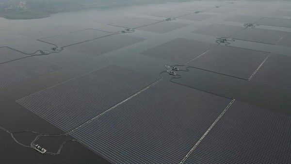 BPI Danantara Kebut Pembangunan PLTS 13 Gigawatt
