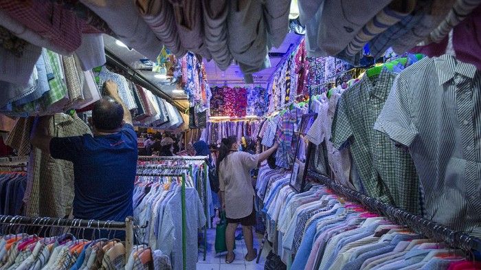Impor Pakaian dan Aksesori Naik Jelang Ramadan 2026