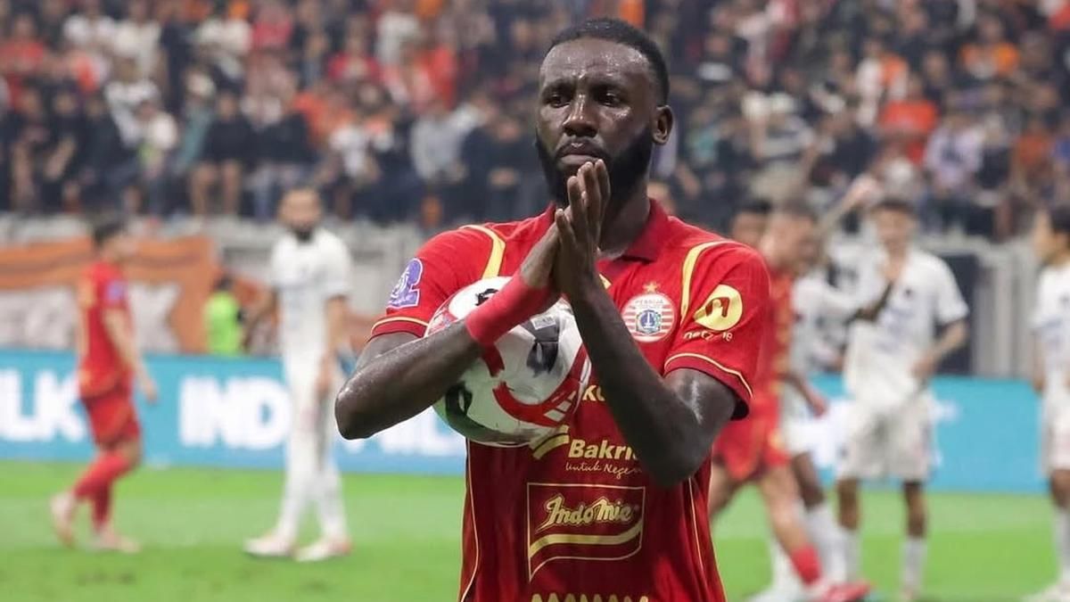 Pelatih Persija Maklumi Kartu Kuning Allano Lima