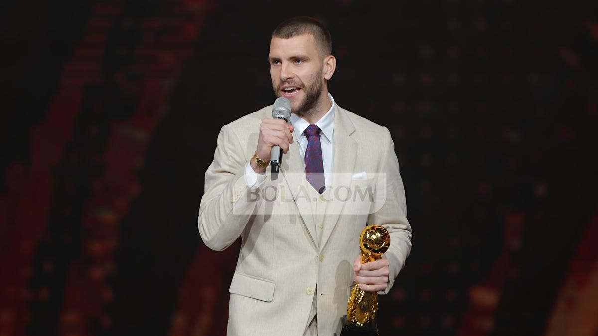 Maarten Paes Soroti Kolektivitas Tim Usai Raih Kiper Terbaik PSSI Awards 2026