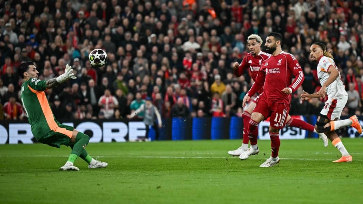 Arne Slot Puji Mentalitas Mohamed Salah Usai Kegagalan Penalti