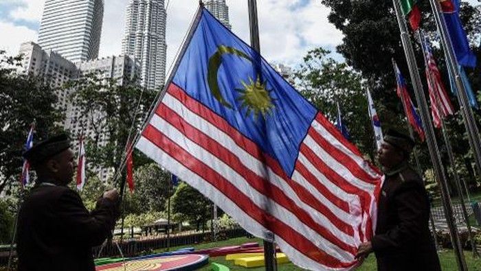Malaysia Pangkas Kuota BBM Subsidi RON 95 Mulai 1 April 2026