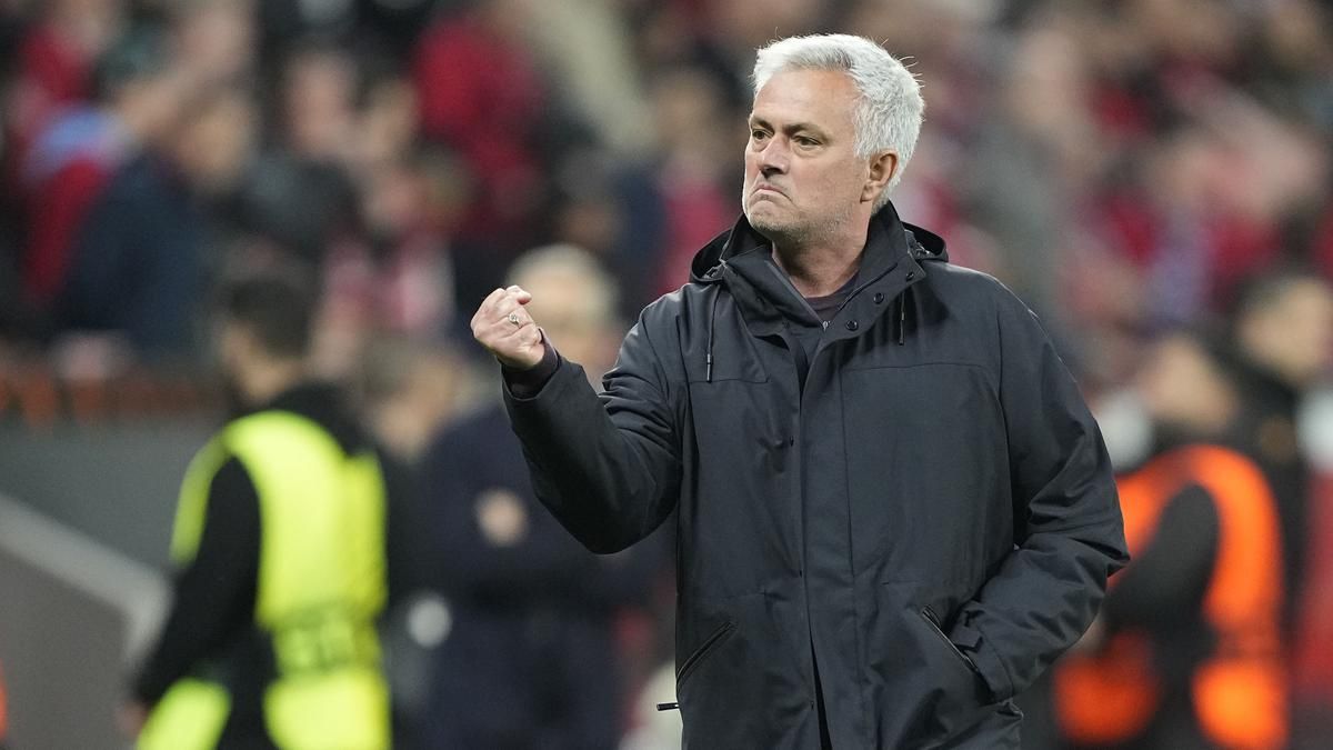 5 Pelatih Sepak Bola Pindah ke Klub Rival di Eropa