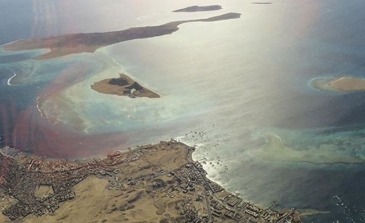 Mengenal Selat Hormuz: Jalur Vital dan Negara Sekitarnya