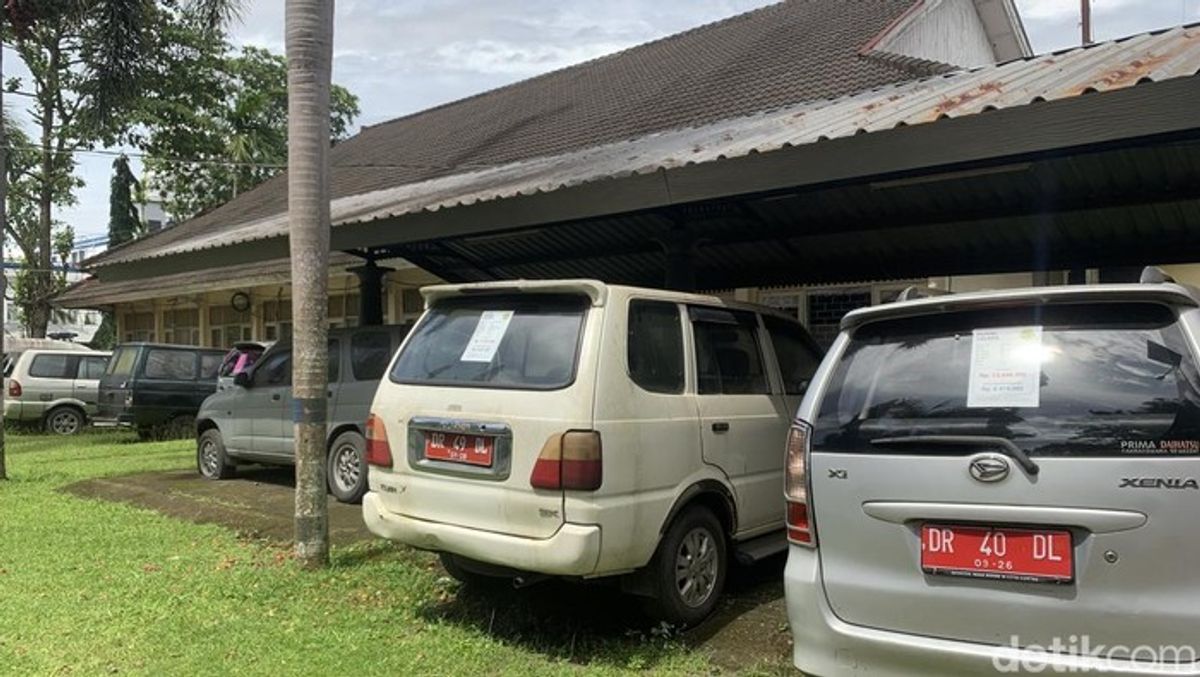 Pemerintah Batasi Penggunaan Kendaraan Dinas ASN Hingga 50 Persen