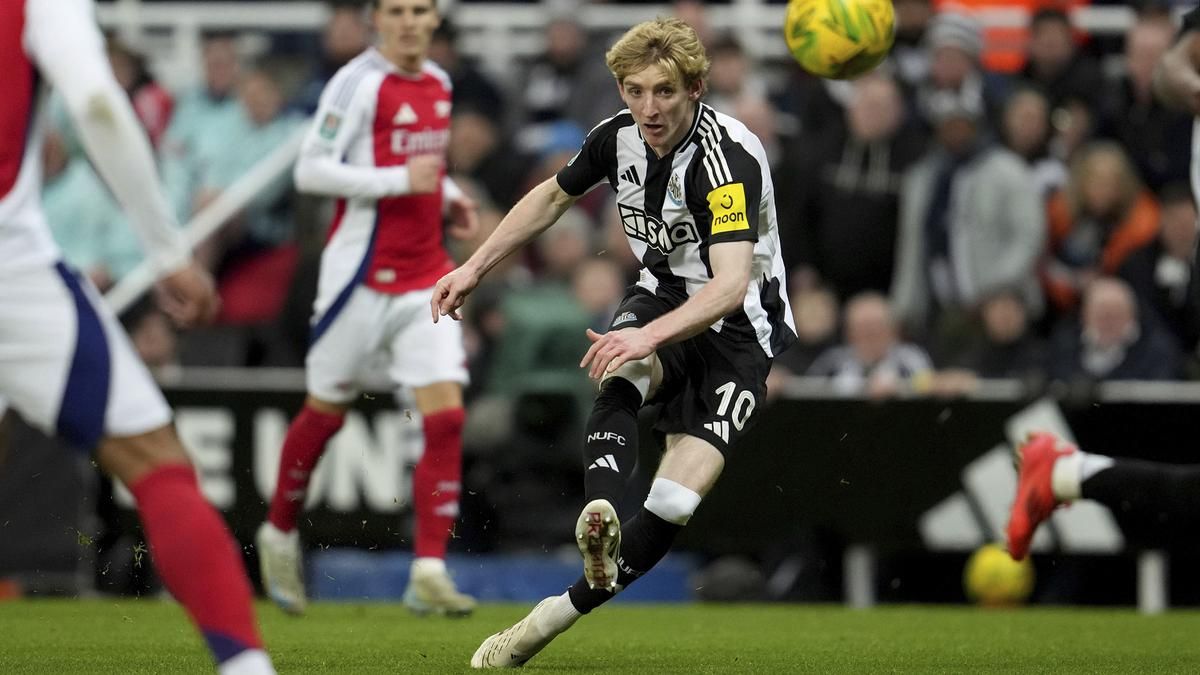 Arsenal Hadapi Kendala Rekrut Anthony Gordon dari Newcastle