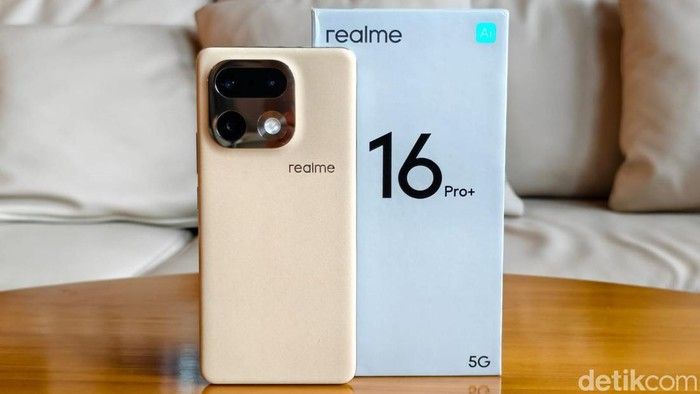 Review Realme 16 Pro+: Unggulkan Kamera 200MP dan Baterai 7000 mAh