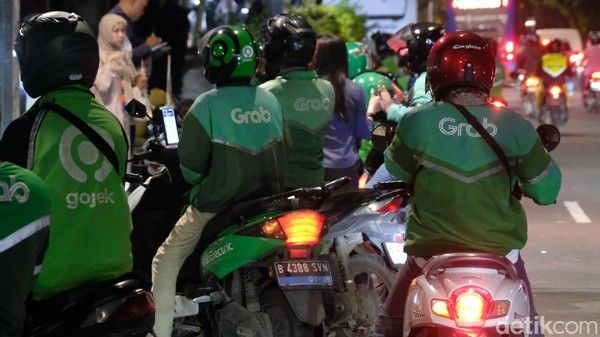 Ojol Terima Bonus Hari Raya, Angin Segar Jelang Lebaran