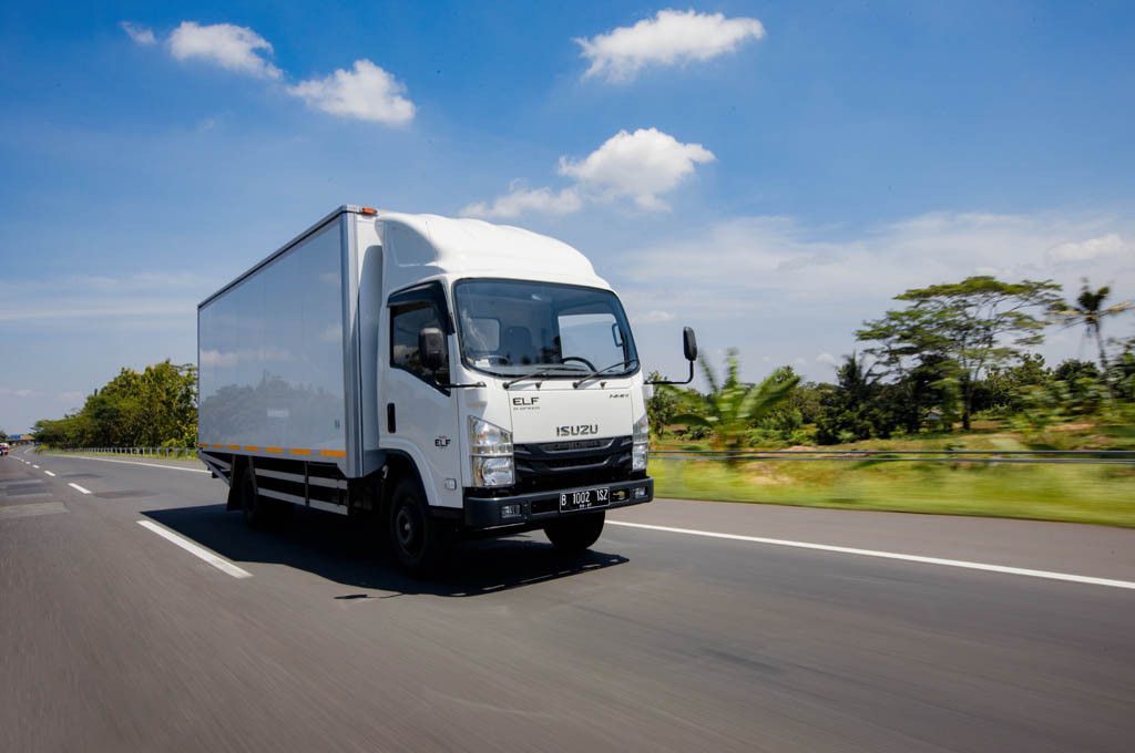 Isuzu Hadirkan Program Umrah #BerkahBarengIsuzu