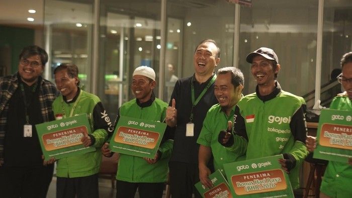 Bos GoTo Salurkan Bantuan Hari Raya Langsung ke Driver Gojek