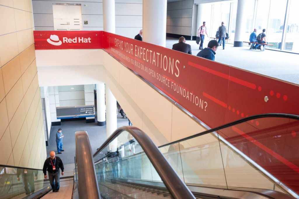 Red Hat dan NVIDIA Luncurkan AI Factory untuk Implementasi AI