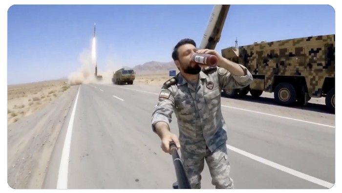 Video Diduga Jubir IRGC Iran Skateboard Sambil Seruput Jus Viral