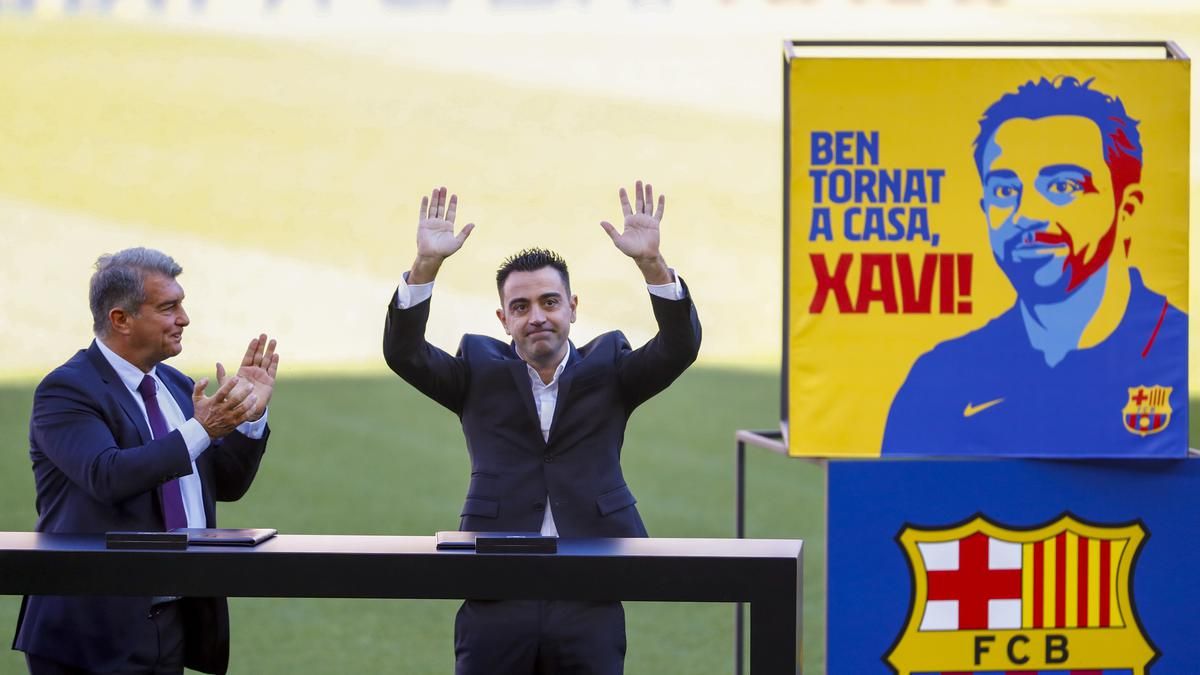 Xavi Ungkap Kekecewaan pada Laporta Soal Messi dan Kontrak