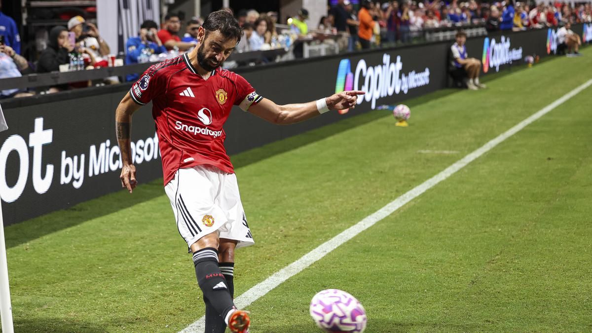 MU Andalkan Bola Mati: Kolaborasi Evans dan Fernandes Jadi Kunci