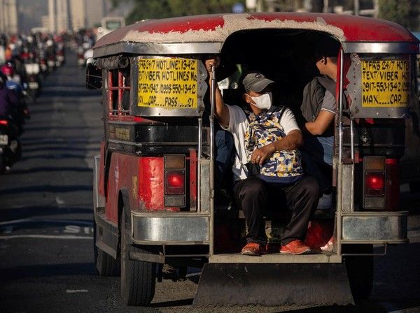 Petron Filipina Terima Pasokan Minyak Mentah dari Rusia