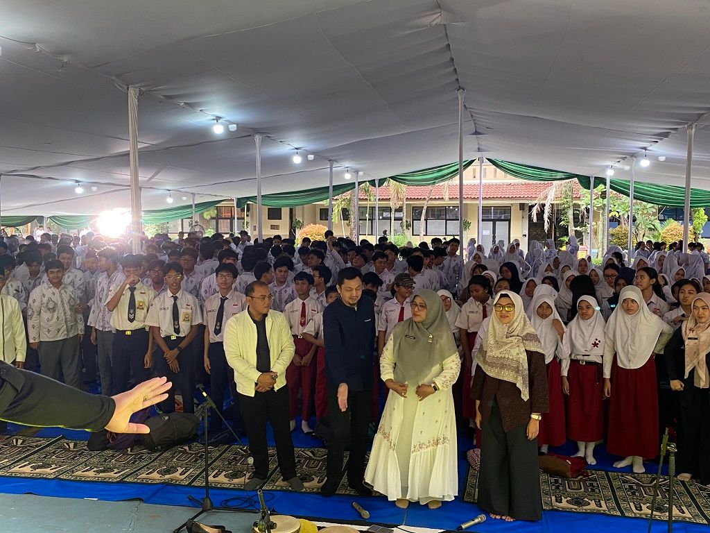 SMAN 34 Jakarta Tutup Pesantren Ramadan Bersama Medcom
