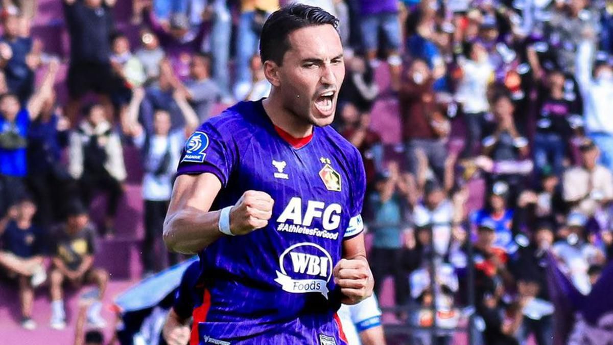 Ezra Walian Diprediksi Jadi Starter di FIFA Series Maret