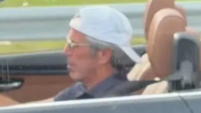 Video Viral Warga Florida Lihat Pria Mirip Jeffrey Epstein