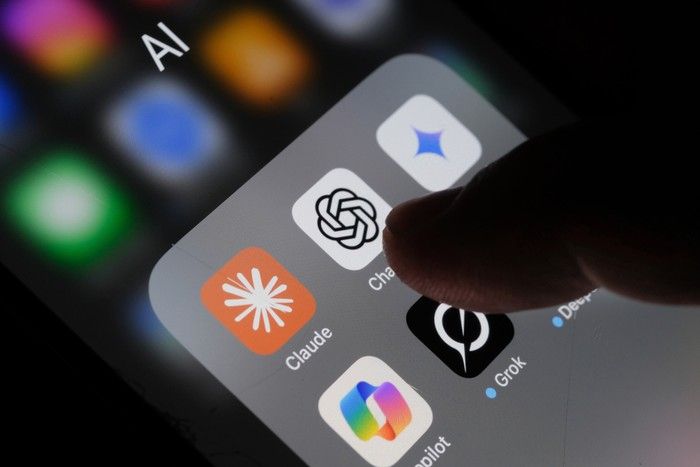 Pengguna ChatGPT Beralih ke Chatbot Lain Imbas Kerja Sama dengan Pentagon