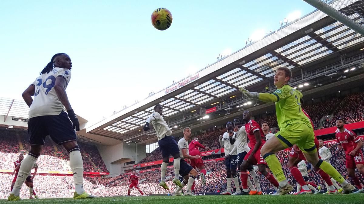 Liverpool Manfaatkan Set-Piece, Asa Musim Indah Terjaga