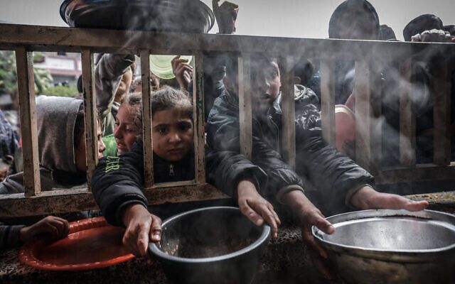 Musim Dingin Perburuk Kondisi Anak-Anak Gaza di Tengah Konflik