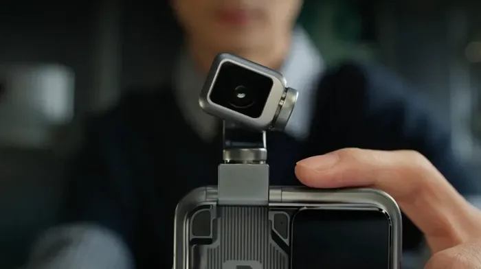 Honor Perkenalkan Robot Phone dengan Kamera Robotik di MWC 2026
