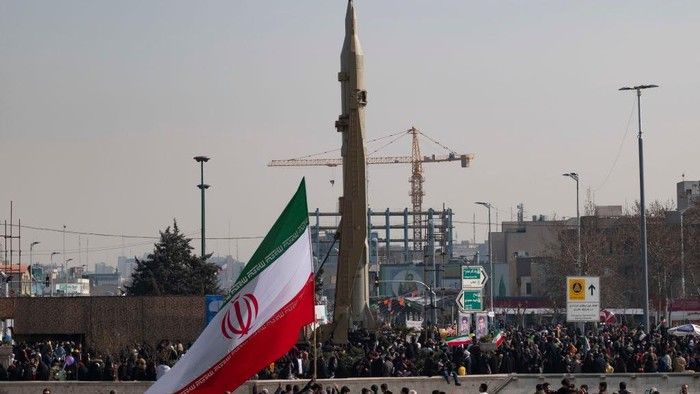 Iran Ancam Serang Pembangkit Listrik di Timur Tengah