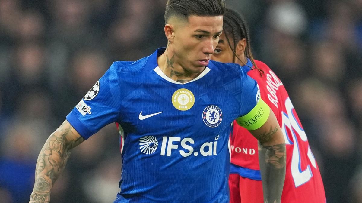 Enzo Fernandez Pertanyakan Keputusan Chelsea Pecat Maresca