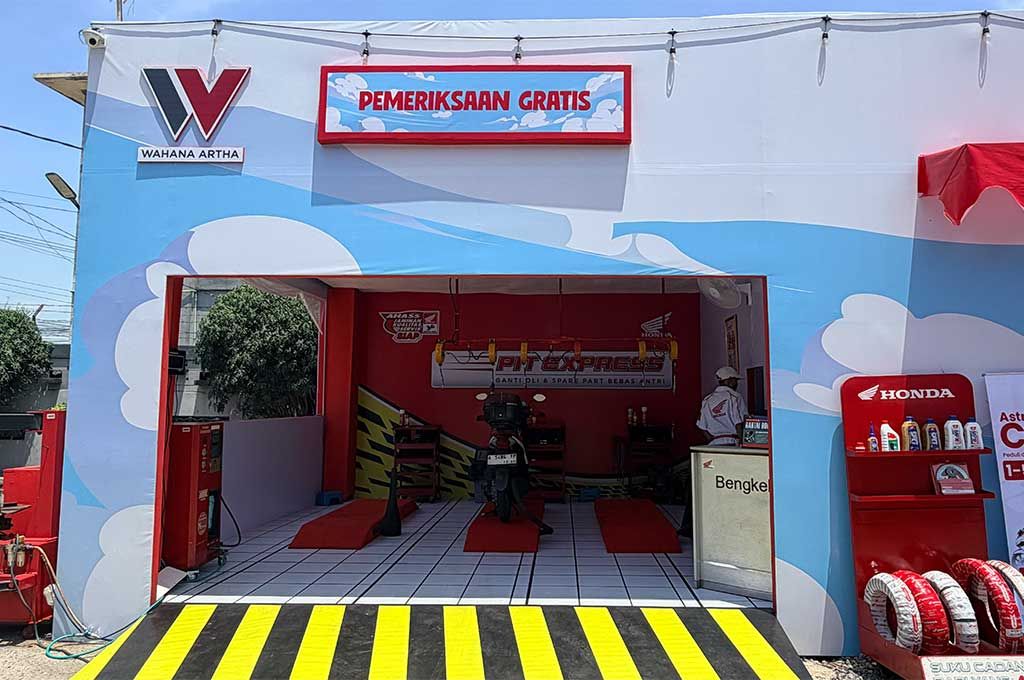 Manfaatkan Bale Santai Honda: Makan, Ngopi, Pijat Gratis