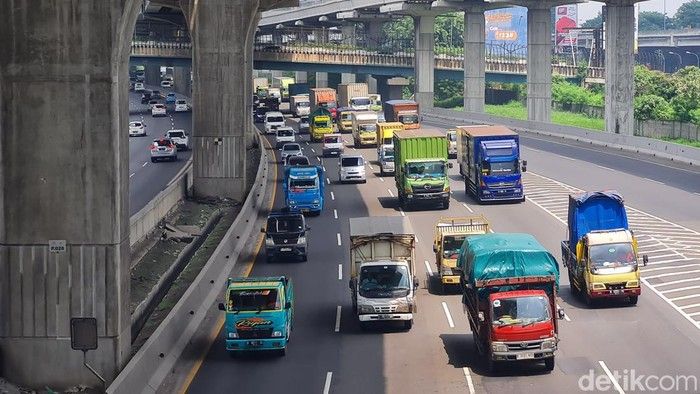 124 Perusahaan Truk Kena Sanksi karena Langgar Pembatasan Lebaran