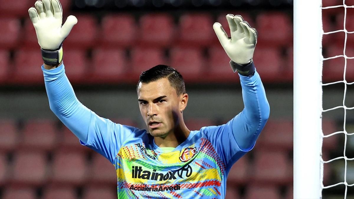 Cremonese Dibantai Fiorentina 1-4, Emil Audero Kebobolan