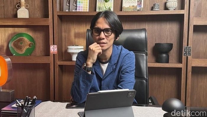 AI Generatif Tak Akan Gantikan Seniman, Ini Kata Angga Sasongko