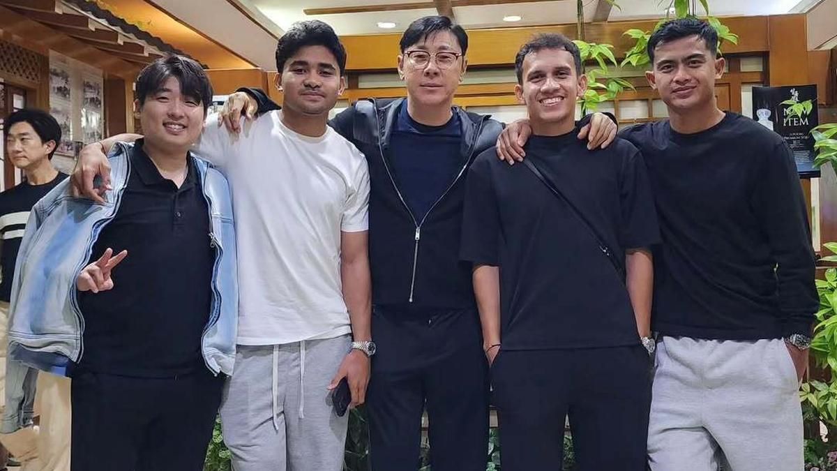 Shin Tae-yong Reuni dengan Mantan Anak Didik