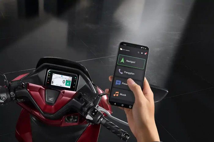 Aktifkan Navigasi Honda RoadSync, Ikuti Panduan di Panel Meter