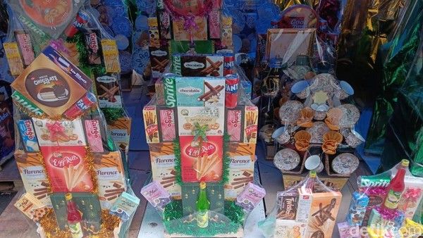 Pedagang Parsel Cikini Raup Cuan Jelang Lebaran 2026