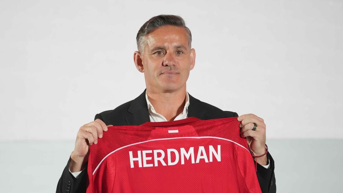 John Herdman Siap Tingkatkan Level Timnas Indonesia