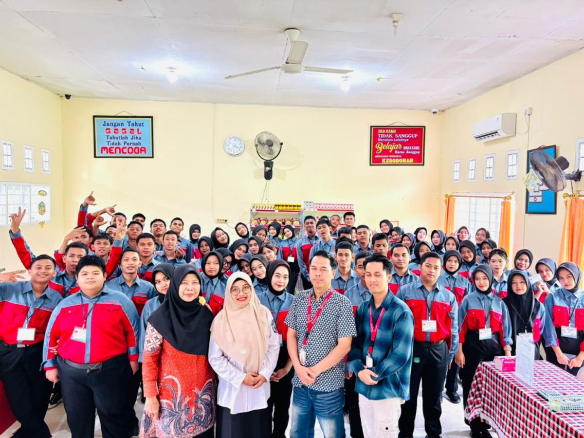 Alfamidi Berhasil Salurkan Ratusan Lulusan SMK ke Dunia Kerja hingga 2025