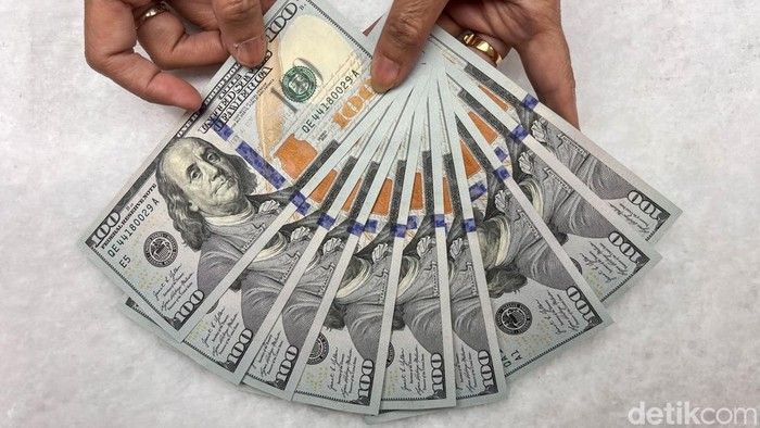 Rupiah Tekan Dolar AS ke Level Rp 16.800-an pada 10 Maret