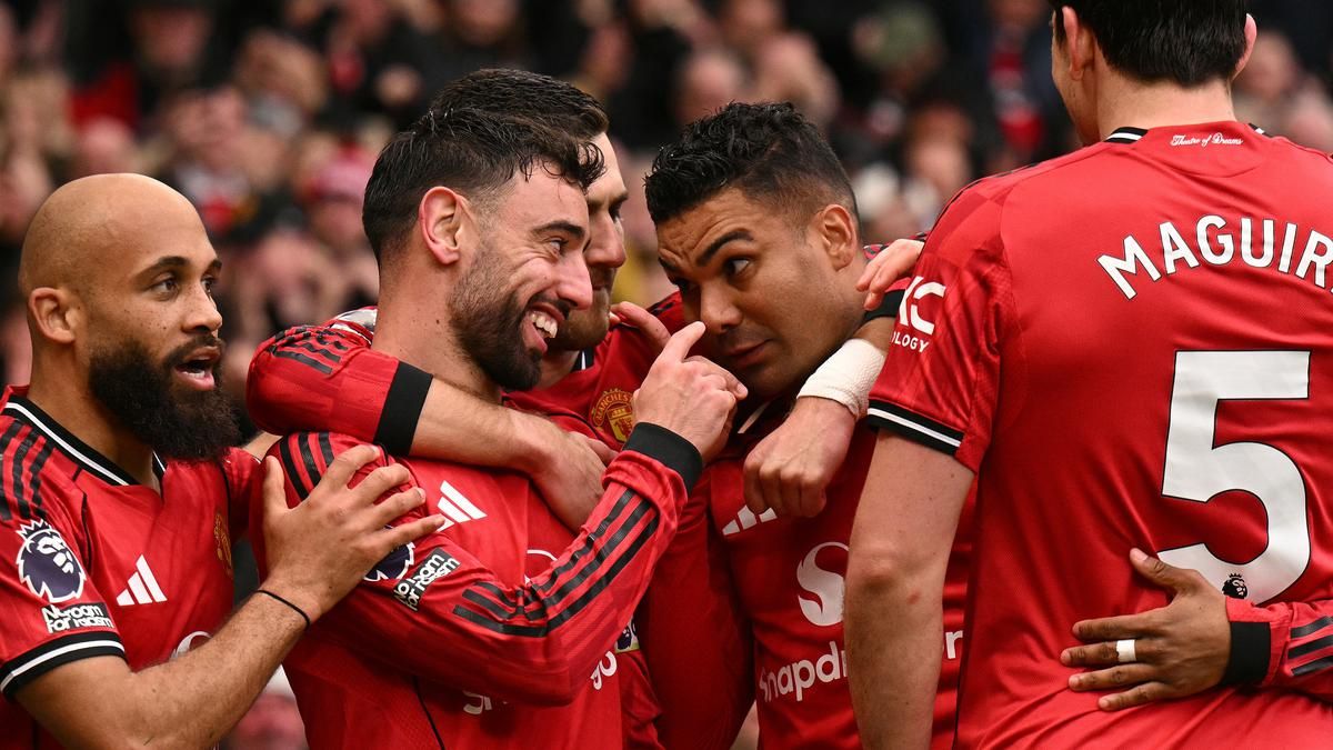 Carrick Yakin Casemiro Tinggalkan MU Akhir Musim