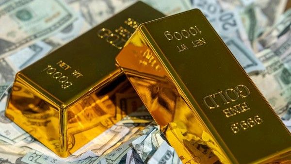 Investor Alihkan Aset ke Emas 02 Maret 2026 Imbas Konflik Timur Tengah