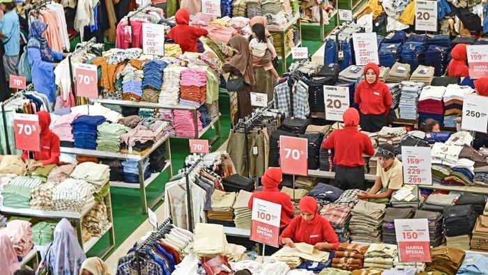 Ritel Terancam Kendala Pasokan Impor Jelang Lebaran 2026