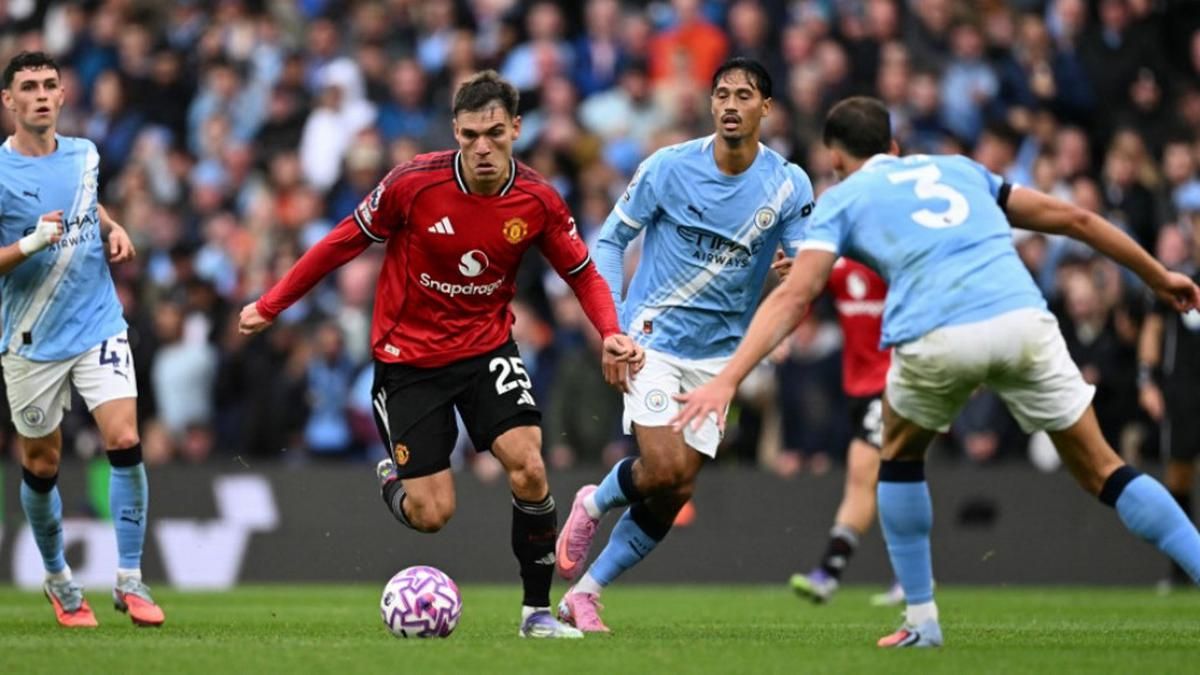Manuel Ugarte Bahagia di MU Meski Minim Jam Terbang